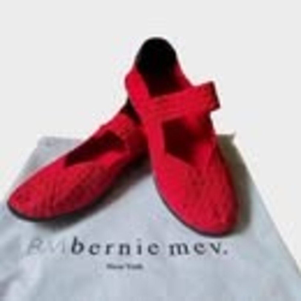 Bernie Mev Youth sz 3 (EU 34) Cuddly Mary Jane Flat in Red